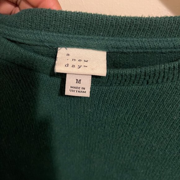 A New Day Green Ruffle Sleeve Sweatshirt – Size M - Picture 3 of 4